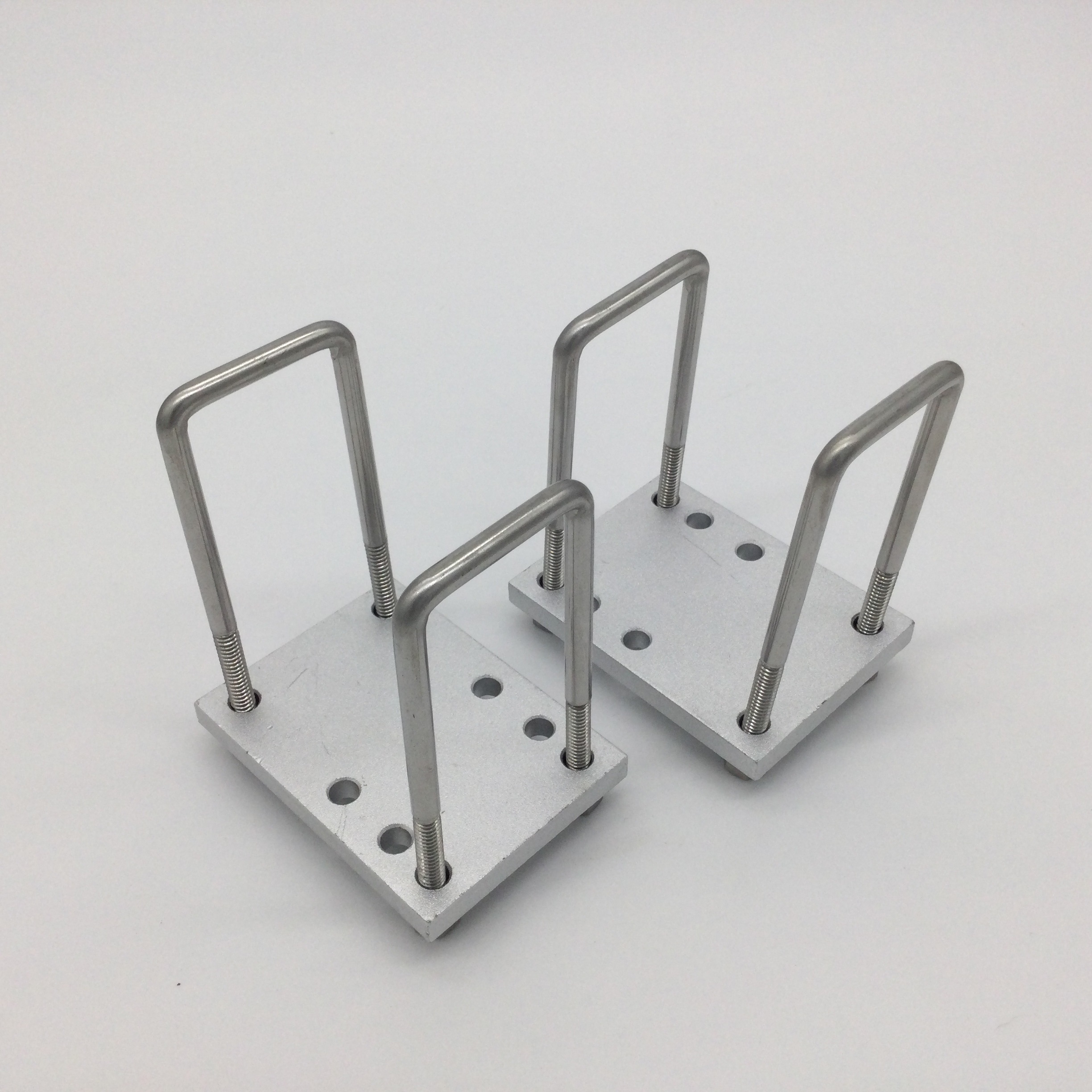 V Bar Adapter Kit - Long U Bolts allow for fitting to wider/deeper roof bars
