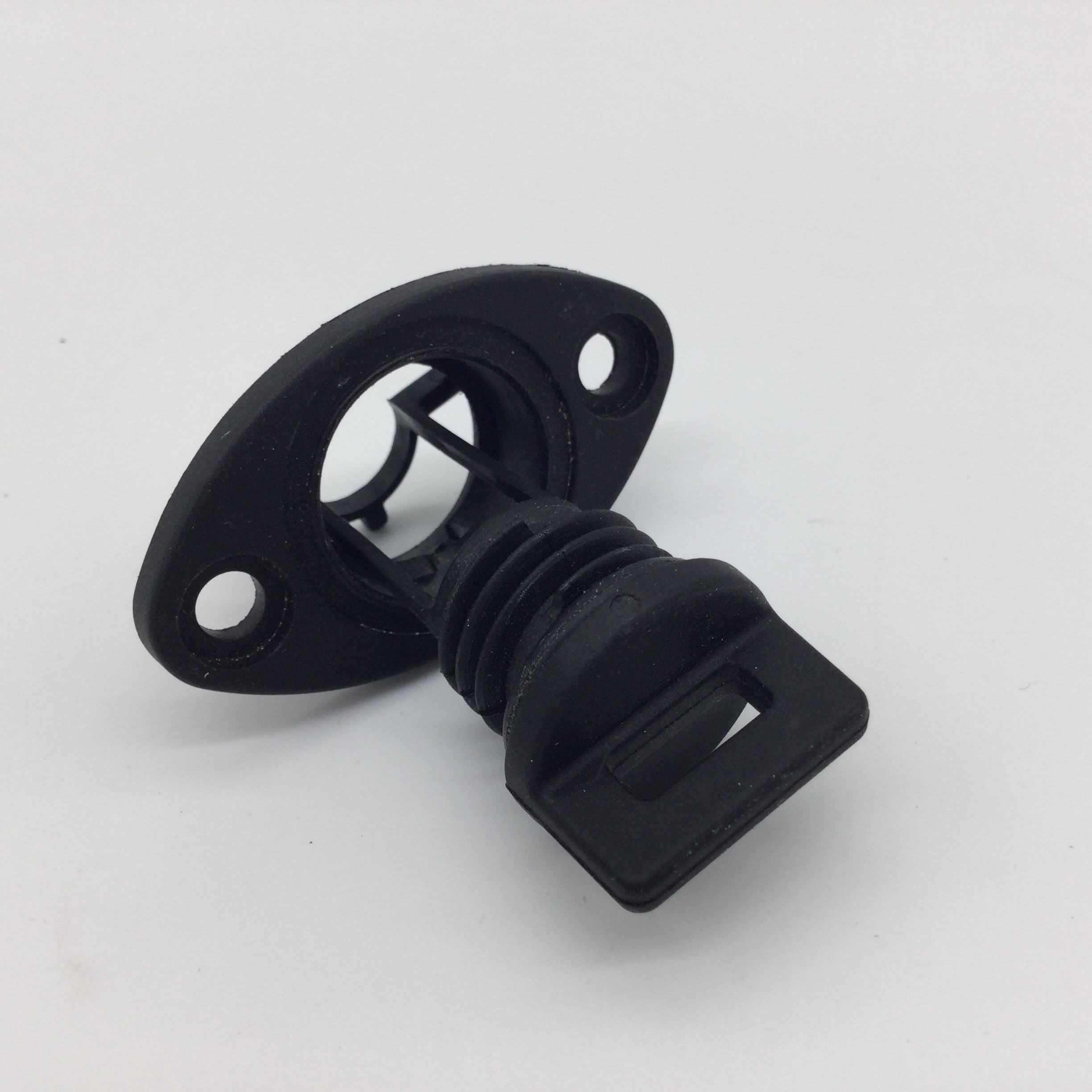 Drain plug bung for Dinghy / Boat / Kayak with gasket and oval mounting plate